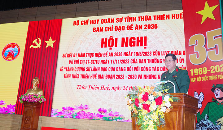 Đại tá Hoàng Văn Nhân – Chính ủy Bộ CHQS tỉnh, Trường Ban chỉ đạo Đề án chủ trì Hội nghị