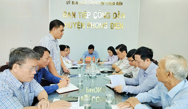 Toàn cảnh buổi tiếp công dân