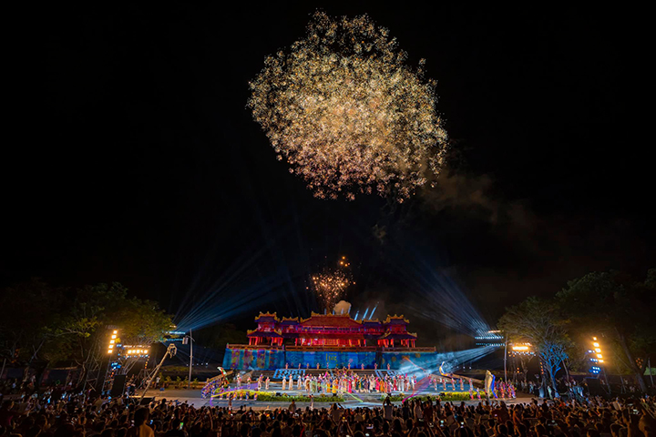  Khai mạc Tuần lễ Festival Huế