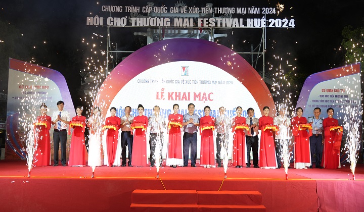 Khai mạc hội chợ thương mại Festival Huế 2024