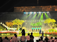 Khai mạc Festival nghề truyền thống Huế 2011